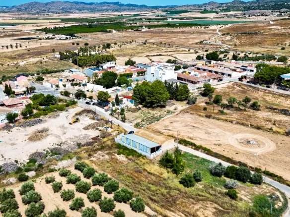 3-bedroom Industrial Unit In Murcia, Spain (197 M²)