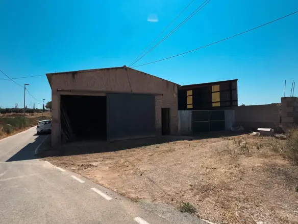 3-bedroom Industrial Unit In Murcia, Spain (197 M²)