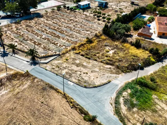 3-bedroom Industrial Unit In Murcia, Spain (197 M²)