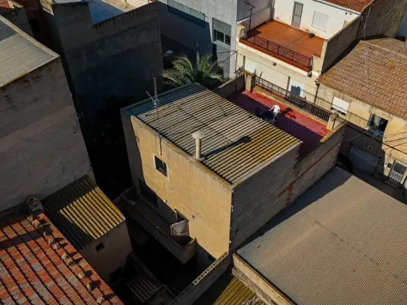 4-bedroom House In Abanilla, Spain (214 M²)
