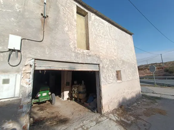 7-bedroom Villa In Pinoso, Spain (1.041 M²)