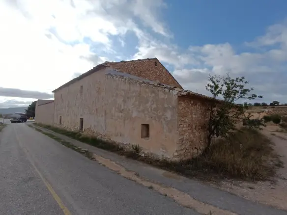 7-bedroom Villa In Pinoso, Spain (1.041 M²)