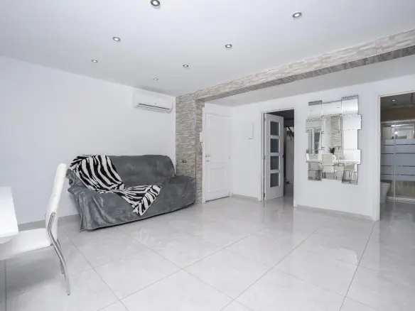 2-bedroom Flat In Villajoyosa, Spain (80 M²)