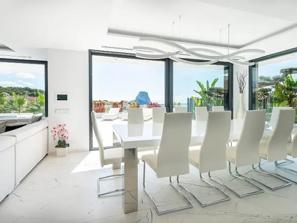 4-bedroom Villa In Calpe, Spain (426 M²)