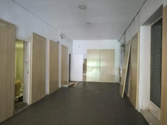 Commercial Unit In Elche, Spain (82 M²)