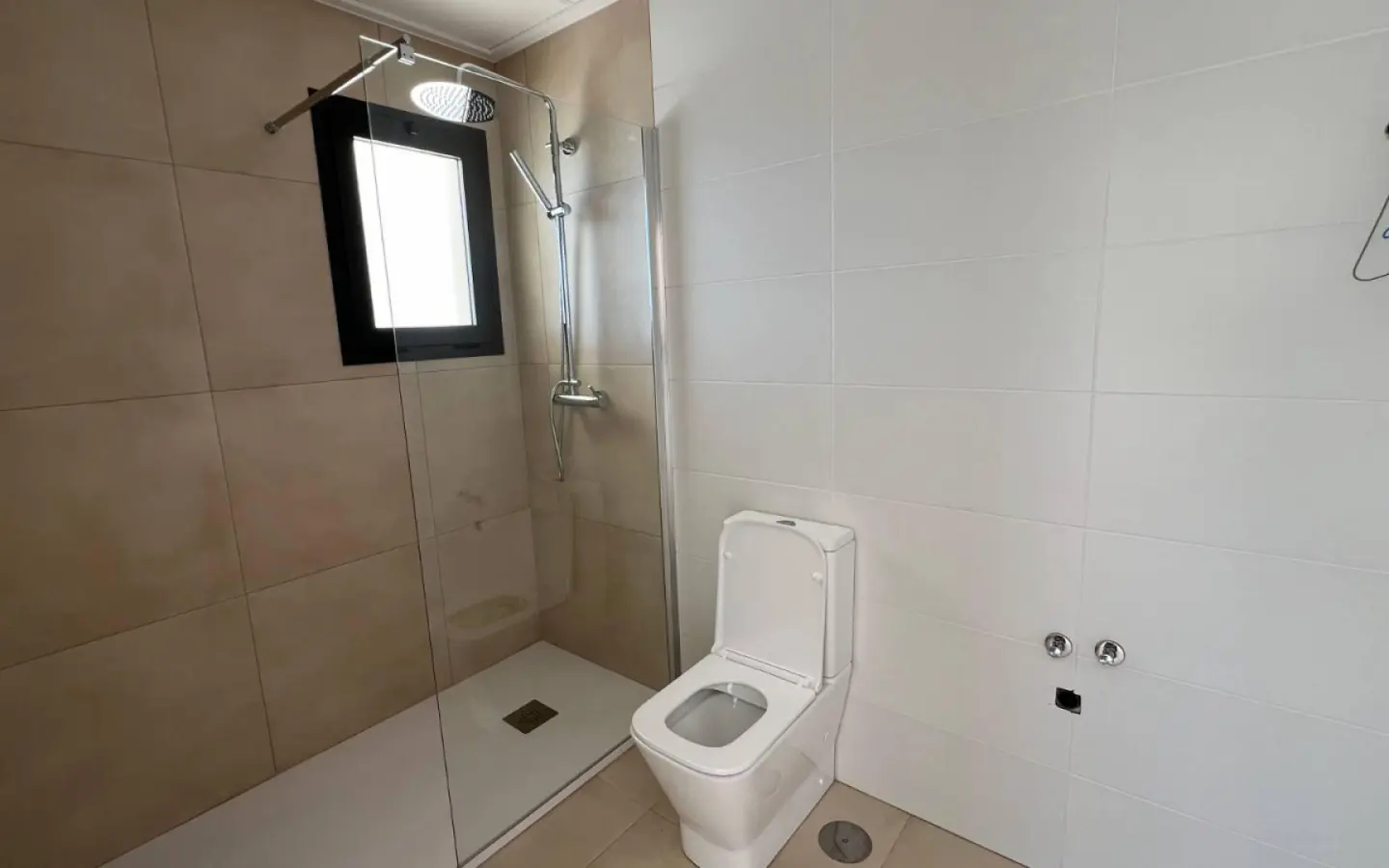 3-bedroom Villa In Hondon De Las Nieves, Spain (153 M²)