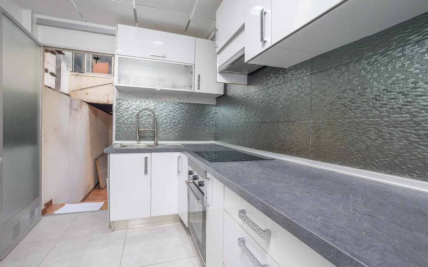 2-bedroom Flat In Villajoyosa, Spain (80 M²)