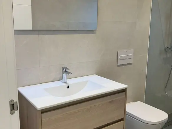 3-bedroom Villa In Pinoso, Spain (146 M²)