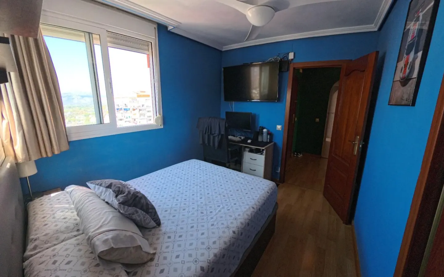 3-bedroom Penthouse In Benidorm, Spain (124 M²)