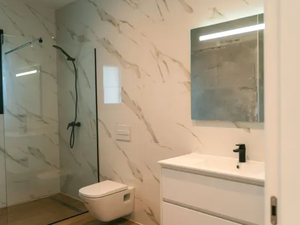 3-bedroom Villa In Pinoso, Spain (178 M²)