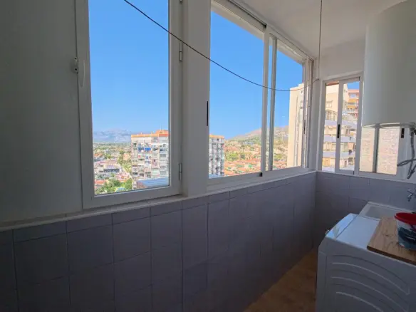 3-bedroom Penthouse In Benidorm, Spain (124 M²)