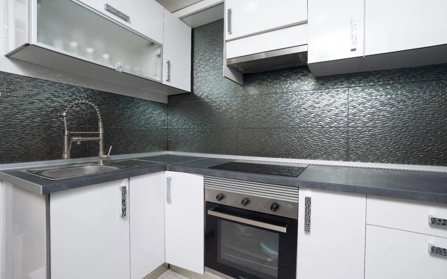 2-bedroom Flat In Villajoyosa, Spain (80 M²)