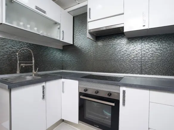 2-bedroom Flat In Villajoyosa, Spain (80 M²)