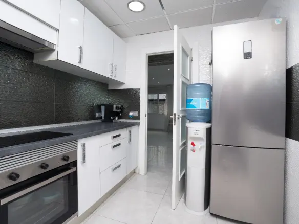 2-bedroom Flat In Villajoyosa, Spain (80 M²)