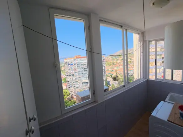 3-bedroom Penthouse In Benidorm, Spain (124 M²)
