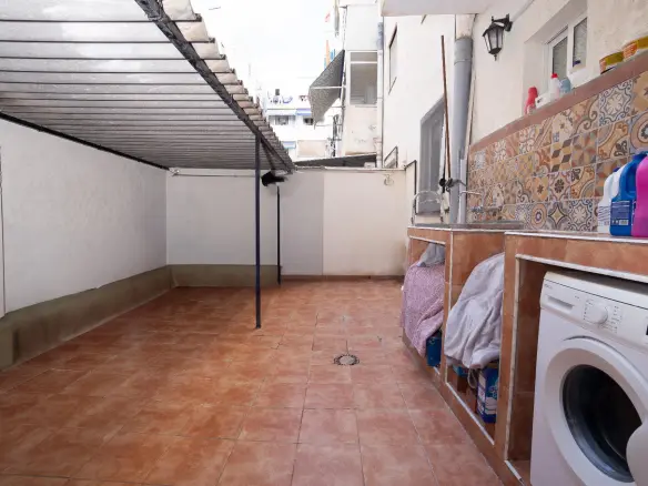 2-bedroom Flat In Villajoyosa, Spain (80 M²)