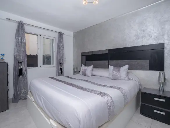 2-bedroom Flat In Villajoyosa, Spain (80 M²)