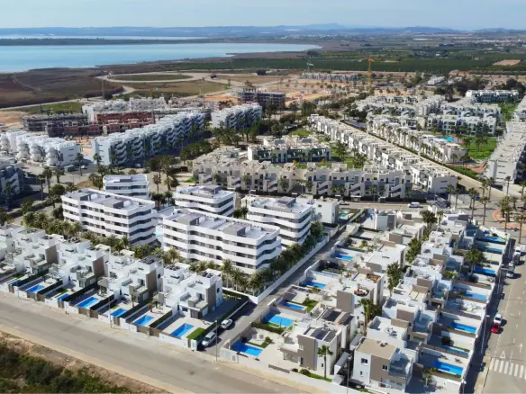 2-bedroom Penthouse In Guardamar Del Segura, Spain (96 M²)
