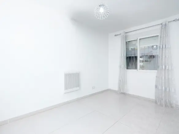 2-bedroom Flat In Villajoyosa, Spain (80 M²)