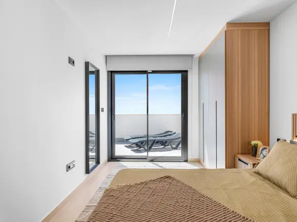 2-bedroom Penthouse In Guardamar Del Segura, Spain (79 M²)