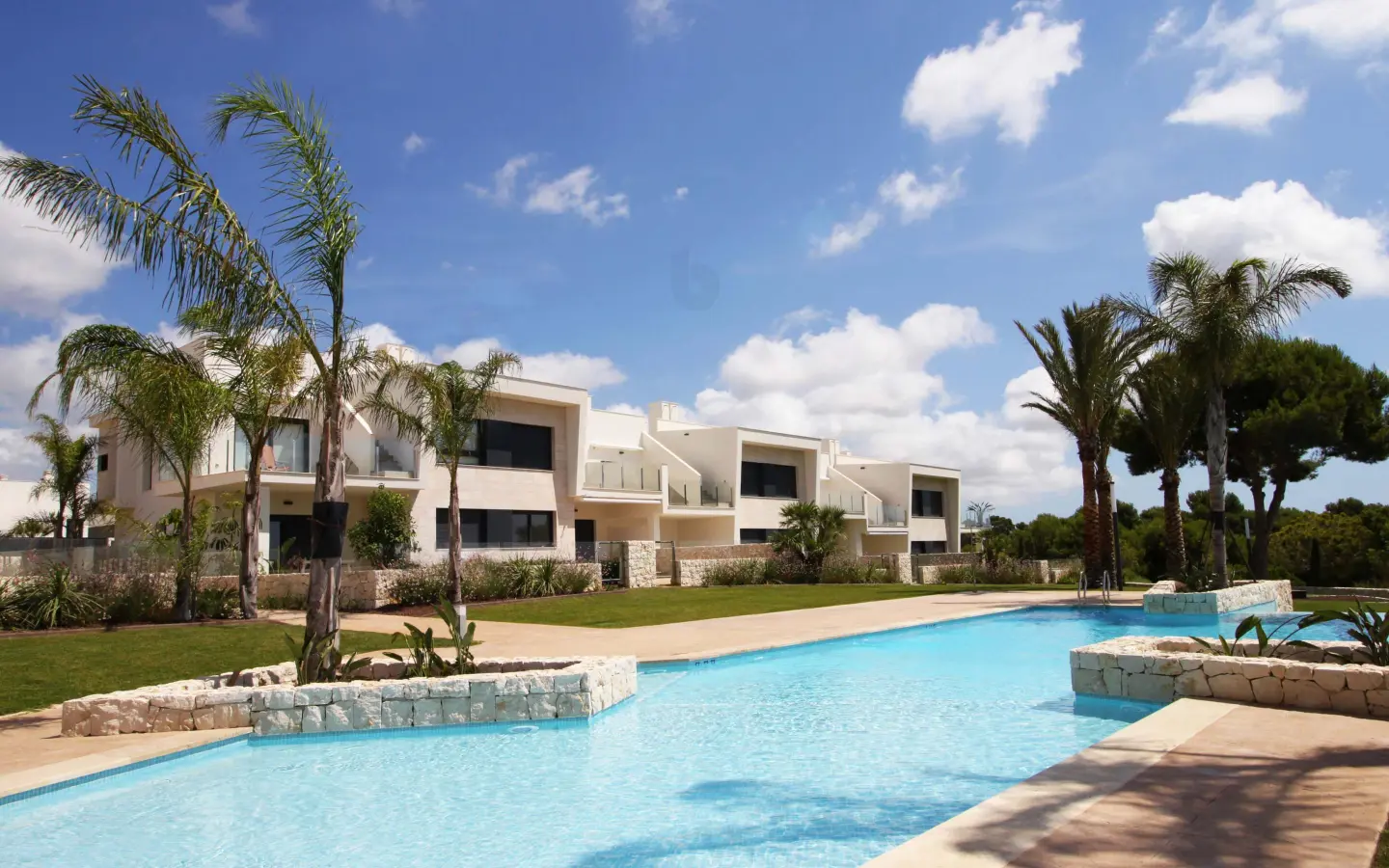 3-bedroom Villa In Pilar De La Horadada, Spain (238 M²)