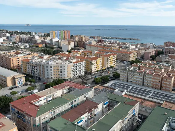 2-bedroom Flat In Villajoyosa, Spain (80 M²)