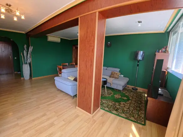 3-bedroom Penthouse In Benidorm, Spain (124 M²)