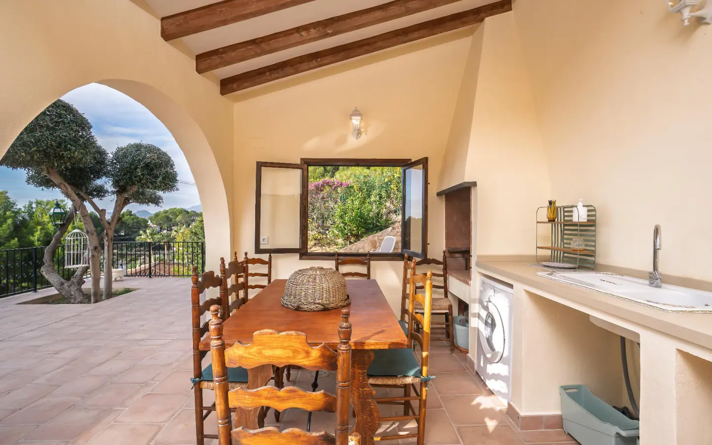 2-bedroom Villa In Altea, Spain (187 M²)