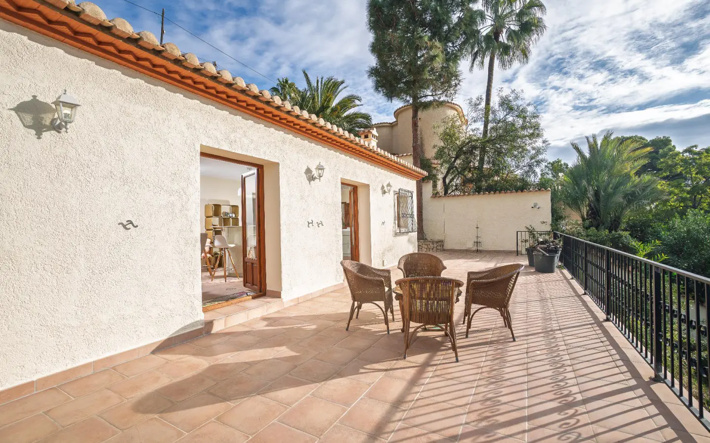 2-bedroom Villa In Altea, Spain (187 M²)