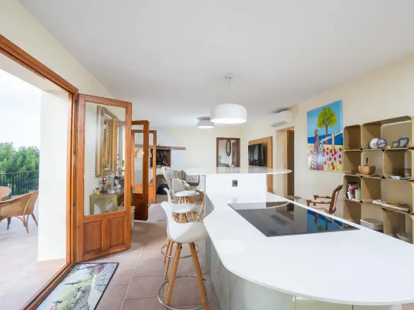 2-bedroom Villa In Altea, Spain (187 M²)