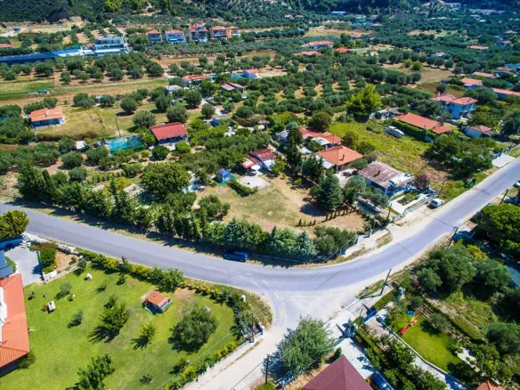 Land 2500 M² In Kassandra, Chalkidiki