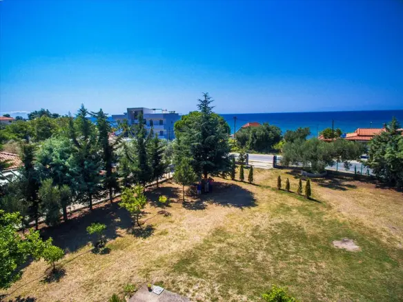 Land 2500 M² In Kassandra, Chalkidiki