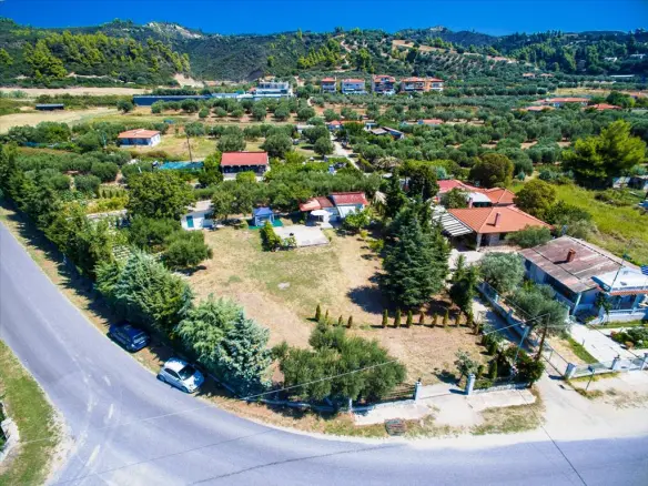 Land 2500 M² In Kassandra, Chalkidiki