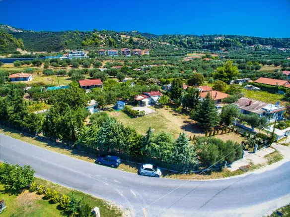 Land 2500 M² In Kassandra, Chalkidiki