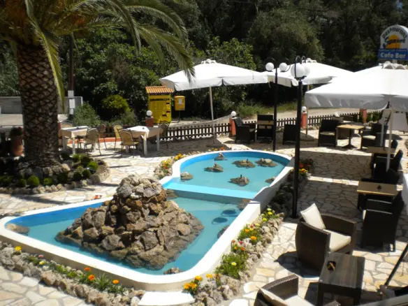 Business 400 M² In Corfu