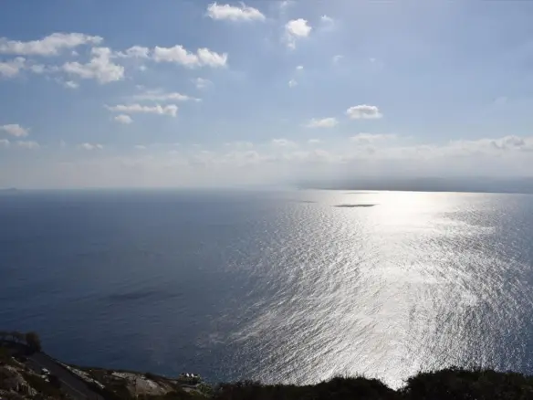 Land 32500 M² In Crete
