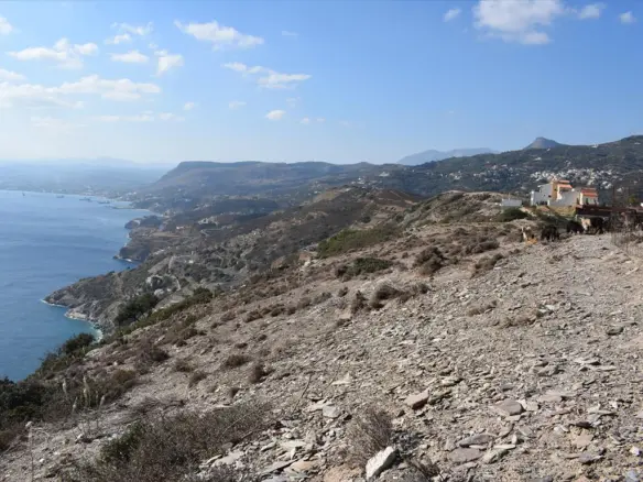 Land 32500 M² In Crete