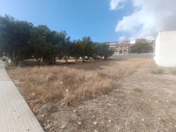 Urban Building Plot In Los Urrutias, Spain (117 M²)