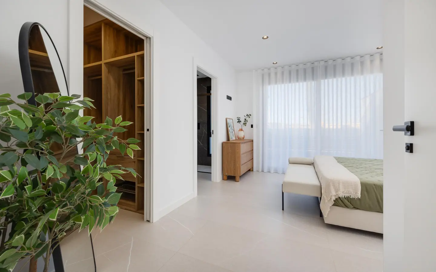 3-bedroom Villa In Torrevieja, Spain (141 M²)