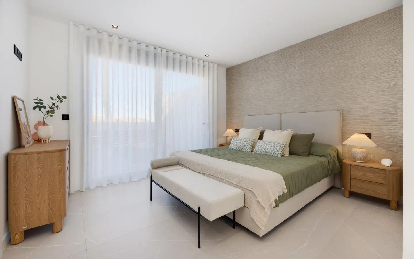3-bedroom Villa In Torrevieja, Spain (141 M²)