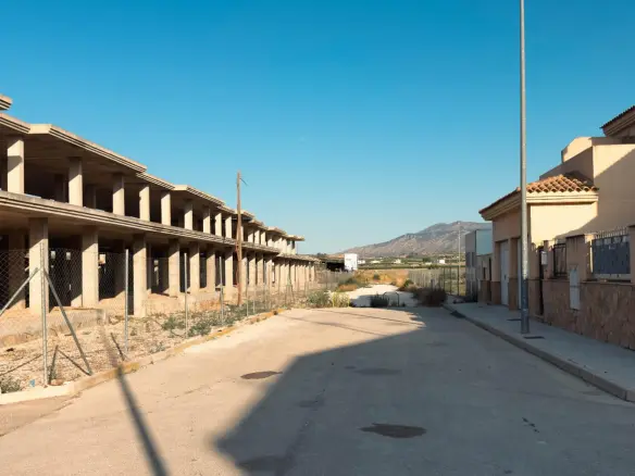 Urban Plot In Pinoso, Spain (2.500 M²)