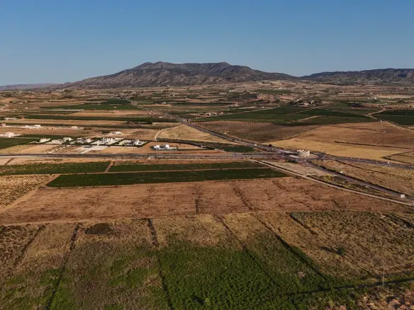 Urban Plot In Pinoso, Spain (2.500 M²)