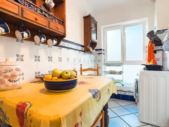 4-bedroom House In La Nucía, Spain (177 M²)