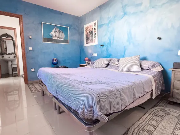 4-bedroom House In La Nucía, Spain (177 M²)