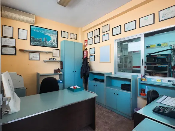 Commercial Unit In Benidorm, Spain (160 M²)