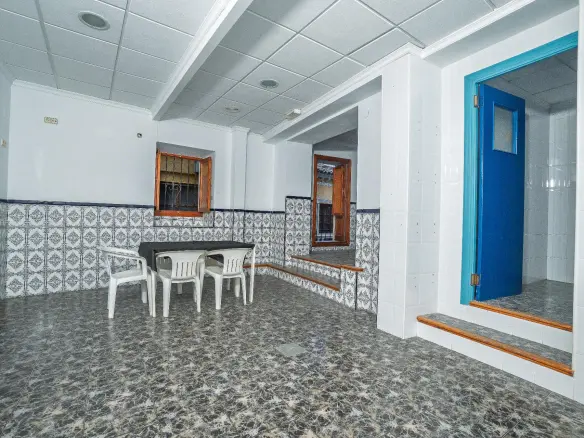 6-bedroom House In Mula, Spain (363 M²)