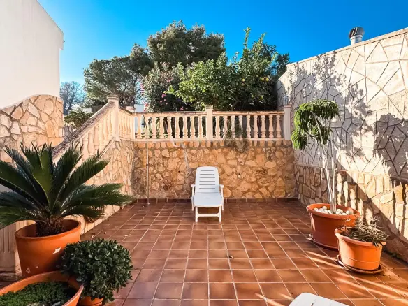 4-bedroom House In La Nucía, Spain (177 M²)