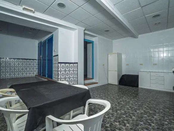 6-bedroom House In Mula, Spain (363 M²)