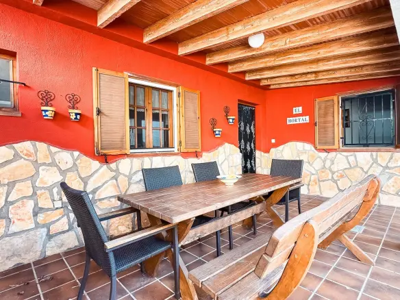 4-bedroom House In La Nucía, Spain (177 M²)