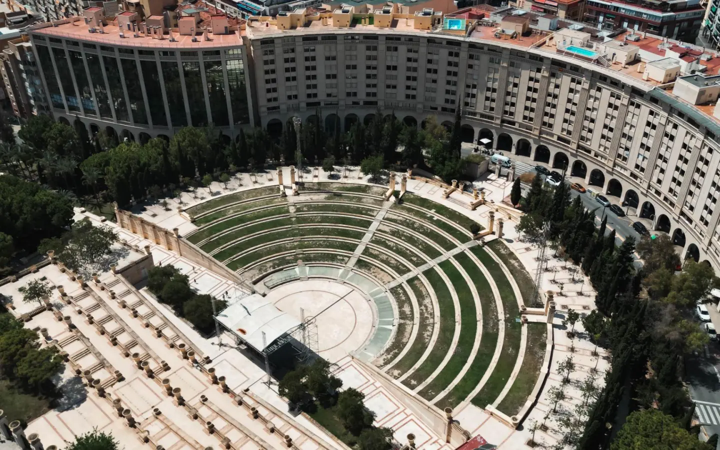 Commercial Unit In Benidorm, Spain (160 M²)